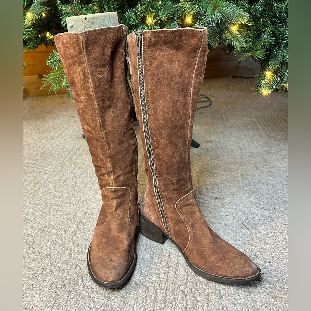 Born Felicia Knee-High Boots in distressed brown suede, size 9, 2” heel.